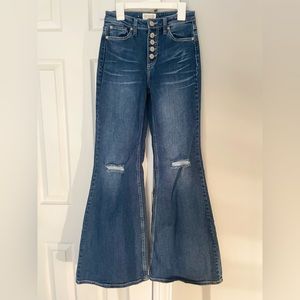 BRAND NEW SHYANNE JEANS !!!
